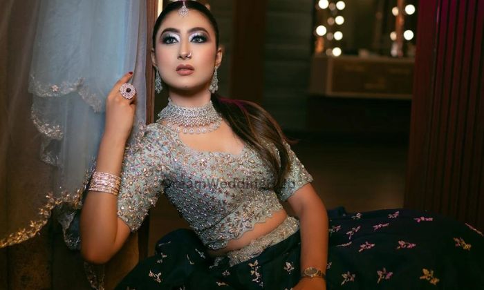 Make-up artist professional